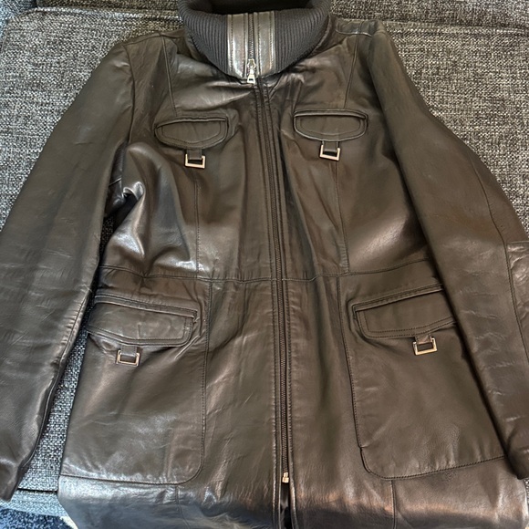 Jones New York Jackets & Blazers - Women’s Black Leather Zip-Up coat with Ribbed Collar.  Knee length